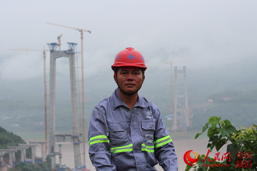 人民網(wǎng):從電焊學(xué)徒到項目“主心骨” 一位產(chǎn)業(yè)工人的奮斗底色